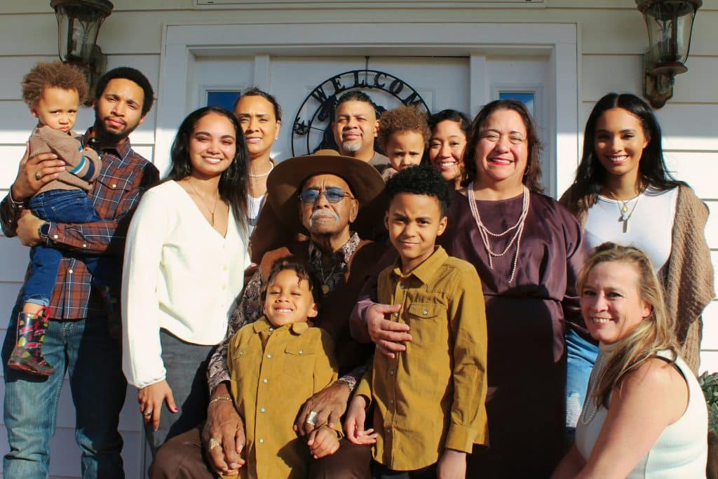 latino family photo